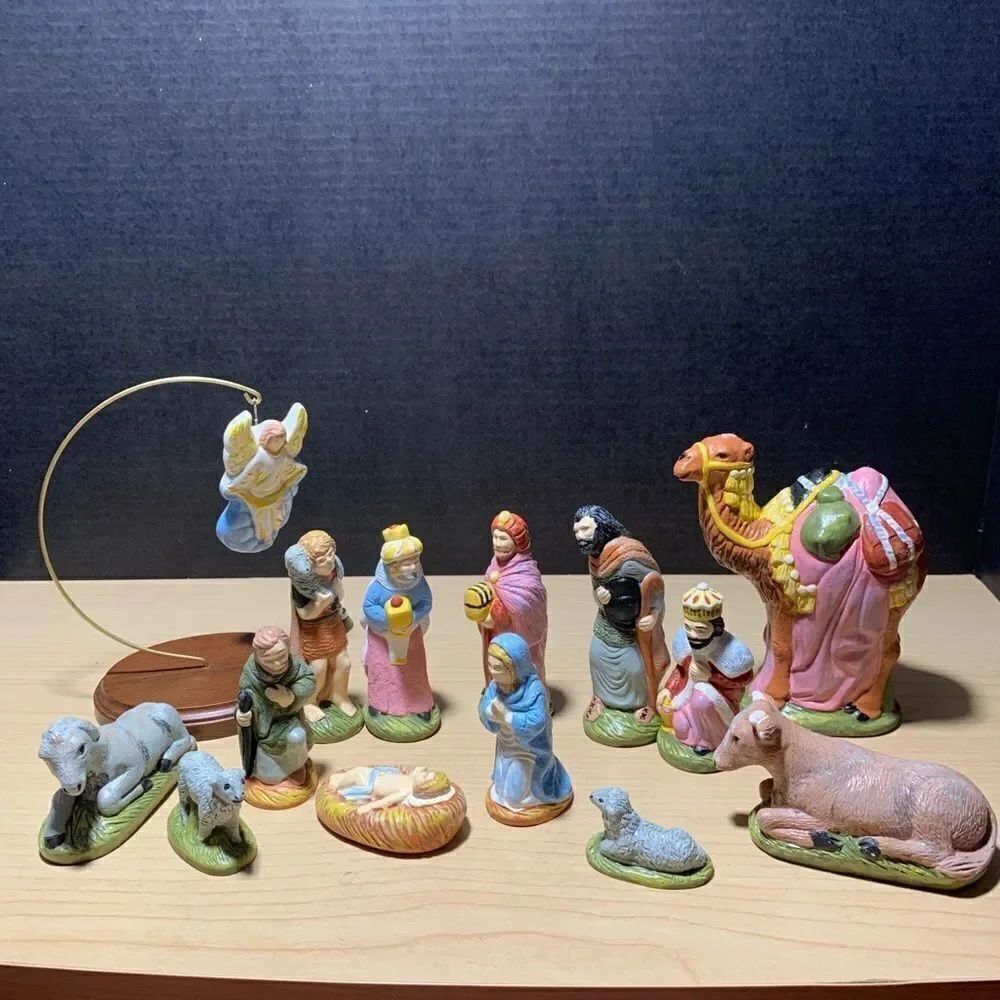 Wee Crafts Hand-painted Nativity Set